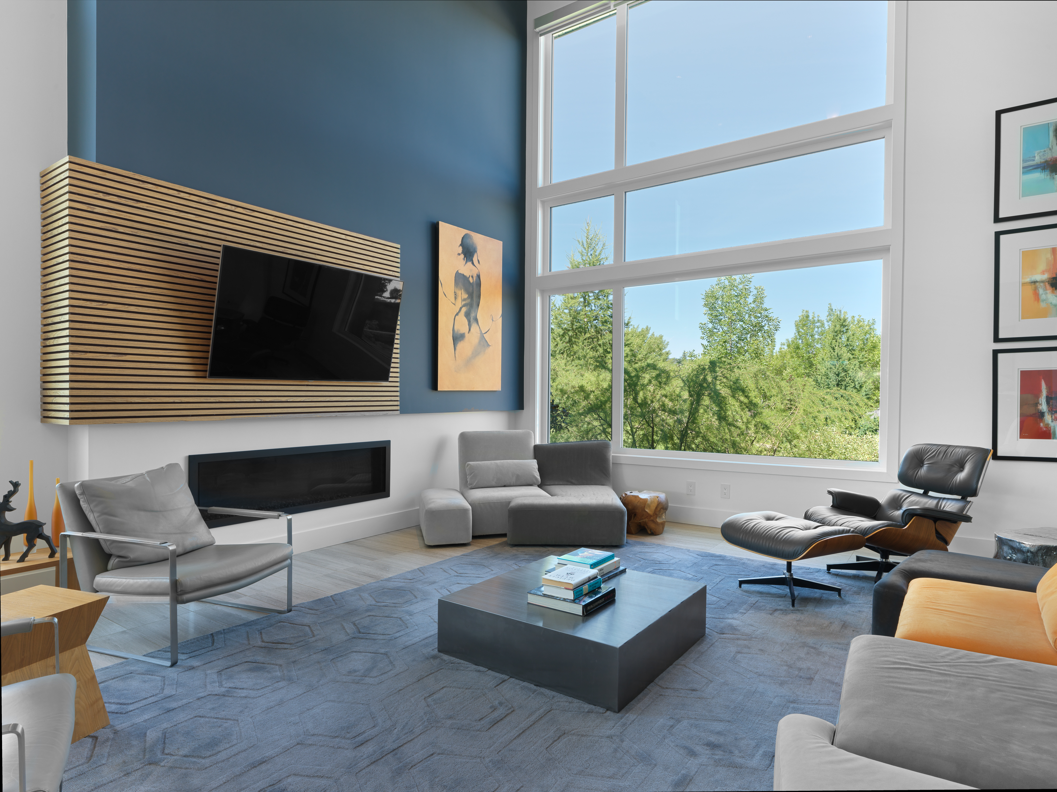 Great room in 703 Dalhousie Way in Donsdale home for sale by Holland and Associates Real Estate in Edmonton.